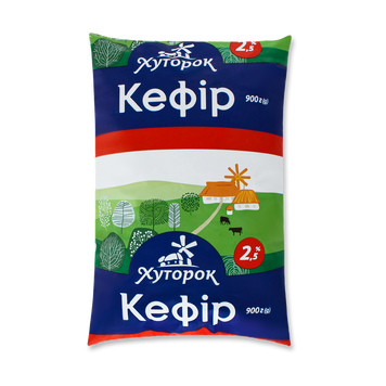 Кефір Хуторок 2,5% п/е 900г Зміїв 2/7241 фото